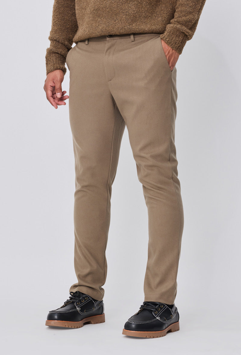 Club Amri Pantalon Classy Taupe