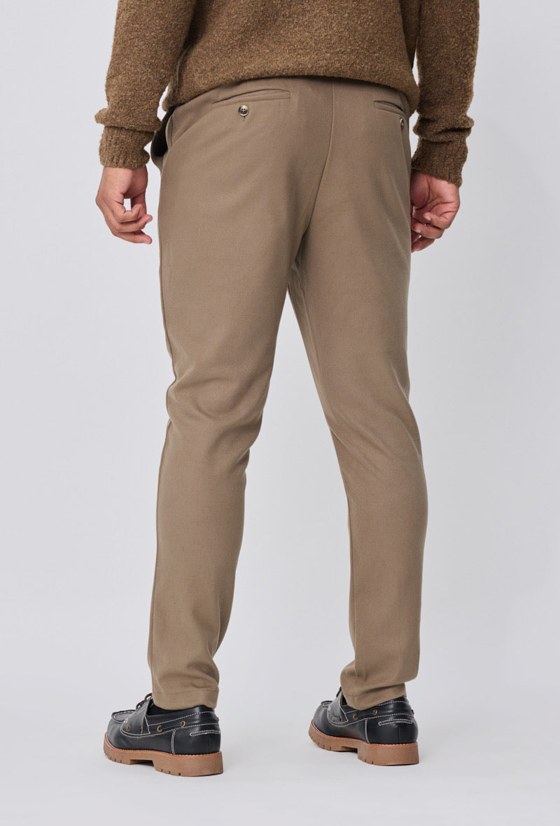 Club Amri Pantalon Classy Taupe