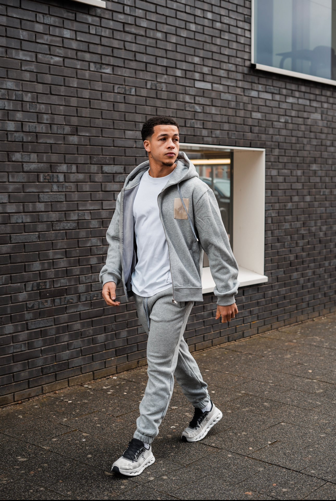 LIFESTYLE TRACKSUIT - GREY