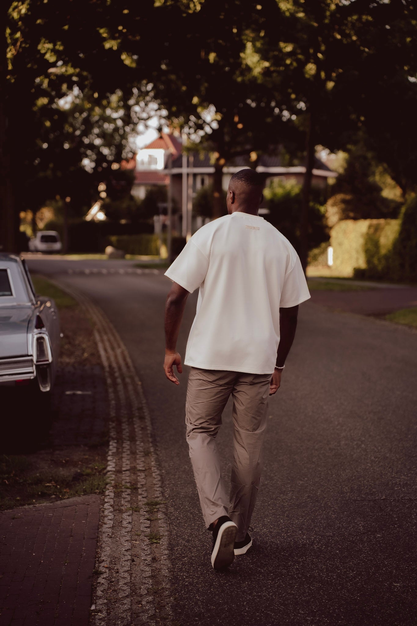 Fide Lifestyle: SHINY OVERSIZED T-SHIRT – OFF WHITE