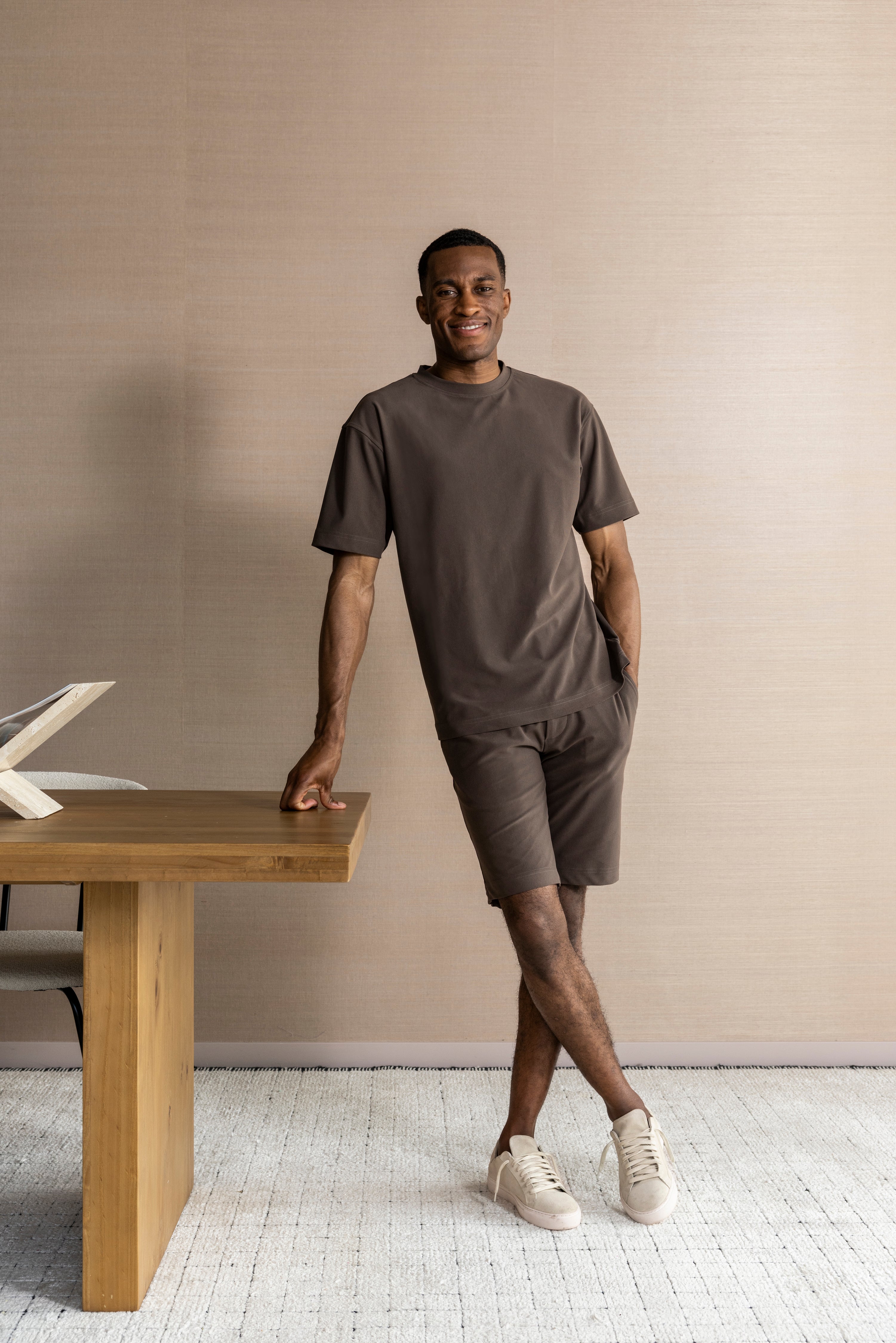 ALCANTARA T-SHIRT - MOCHA