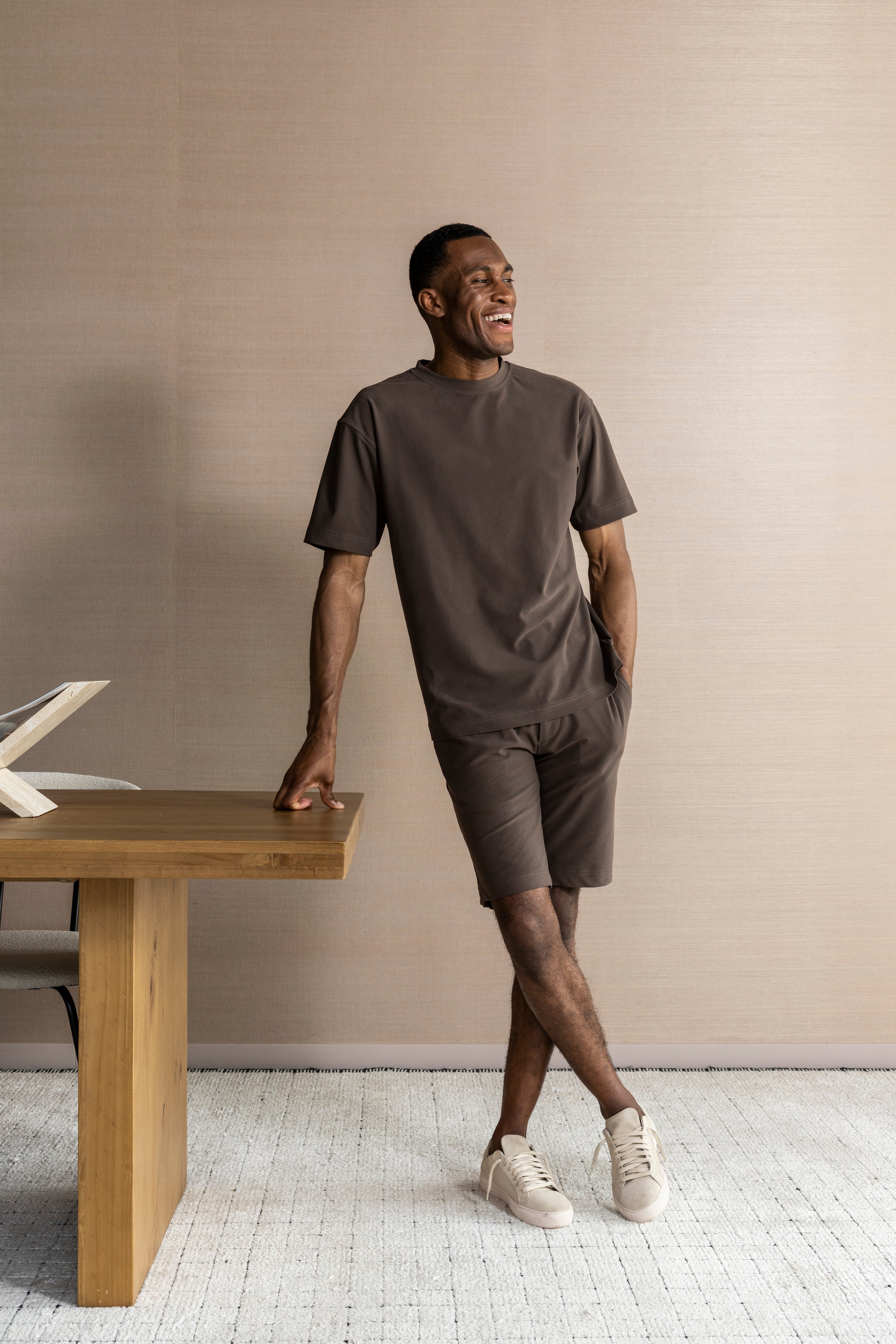 ALCANTARA T-SHIRT - MOCHA