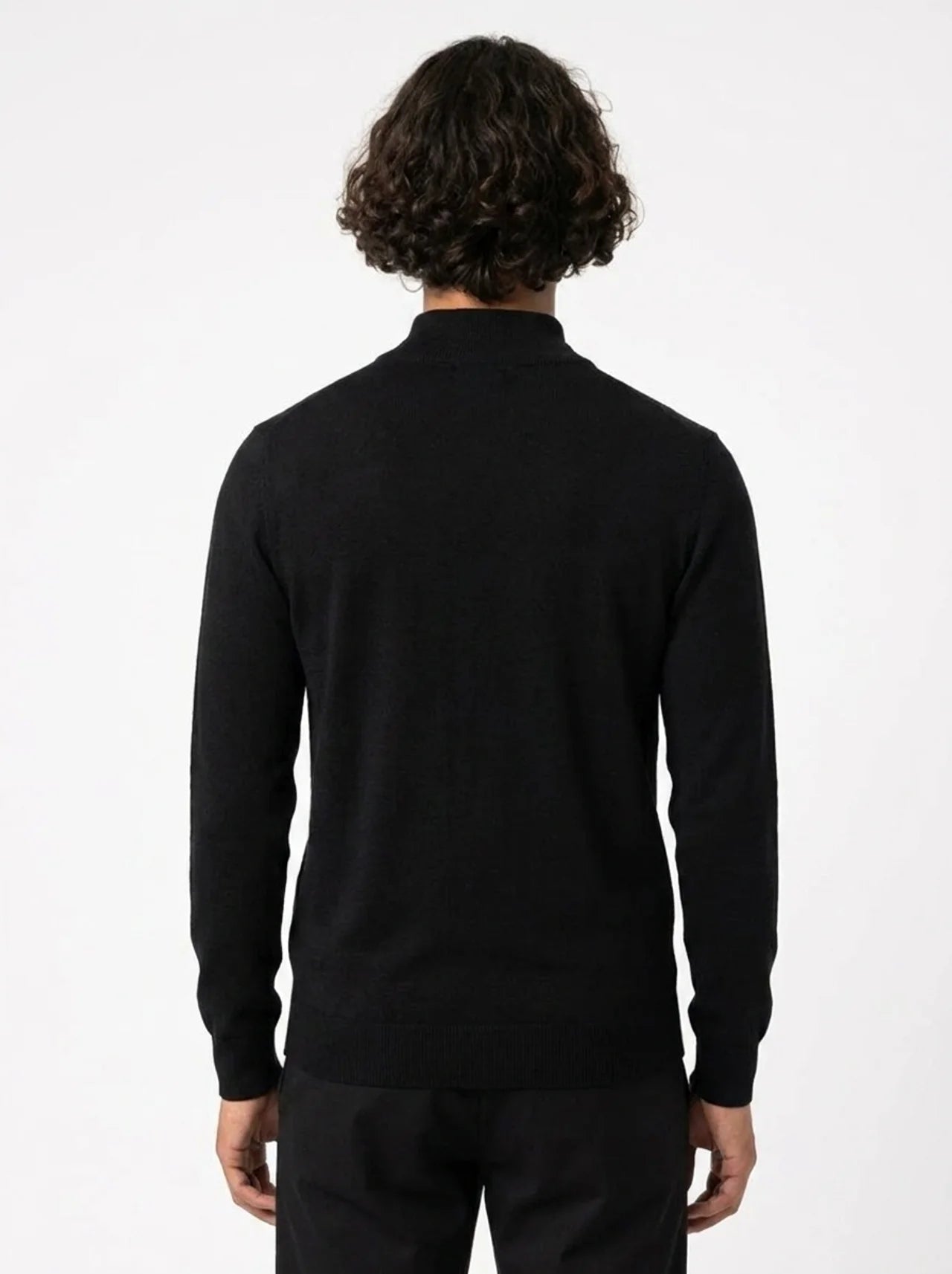 Club Amri Knitwear Quarter Zip - BLACK