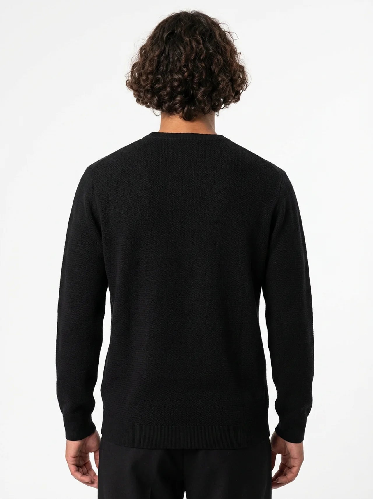 Club Amri Knitwear- BLACK